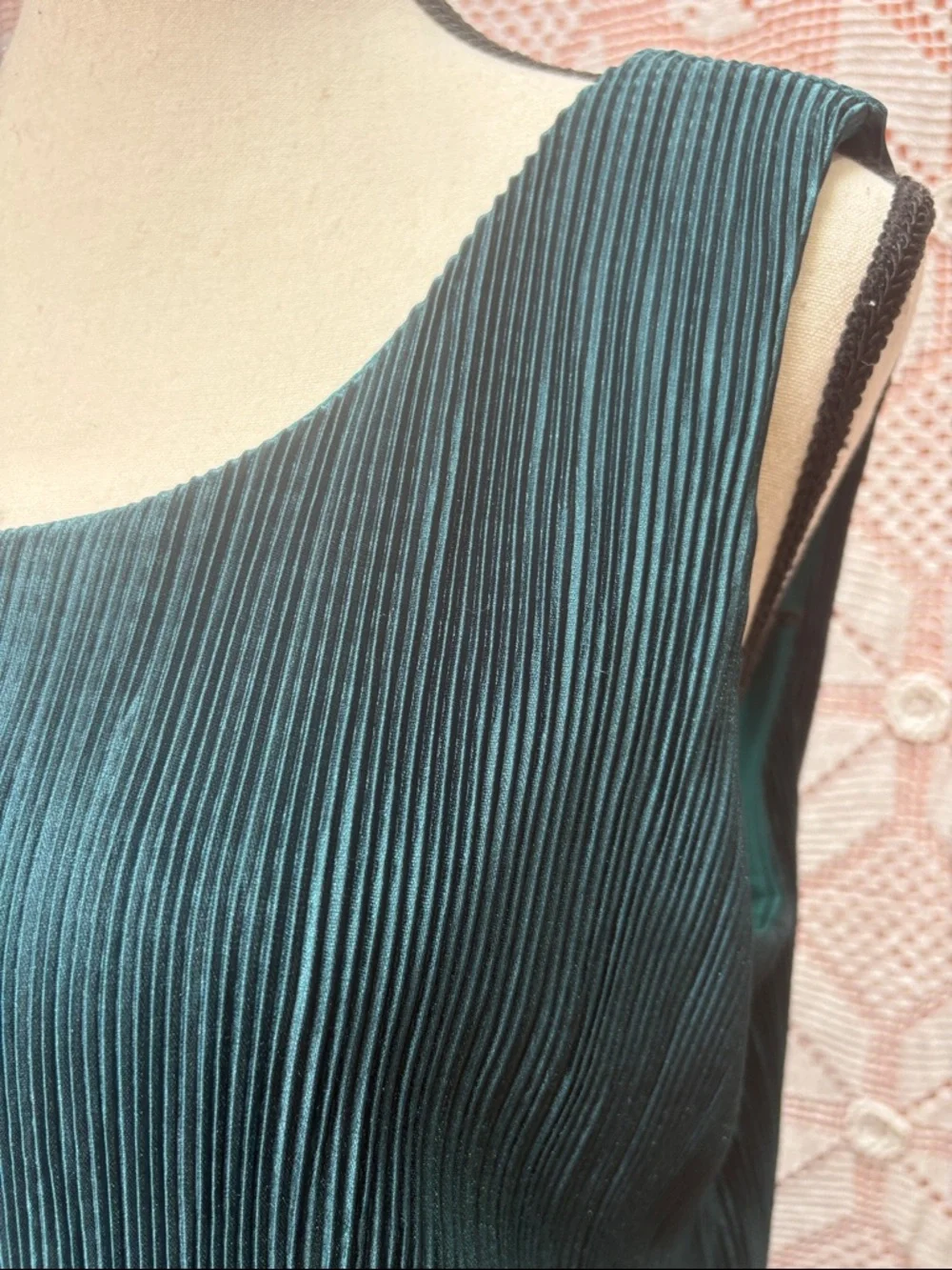 Jessica Pleated Asymmetrical Tunic Top – Teal | Size L (16) - Picture 3 of 10